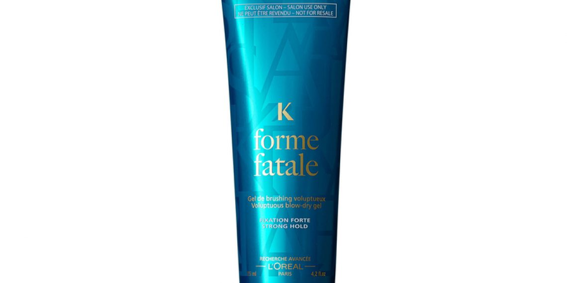 Crea un look duradero con Kerastase Forme Fatale Blow-Dry Gel con aceite de oro y ricino