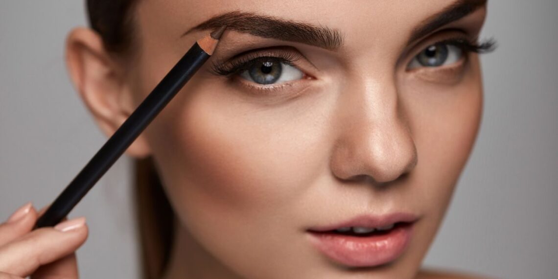 Eyebrow Filling & Shaping – Una Guía Completa